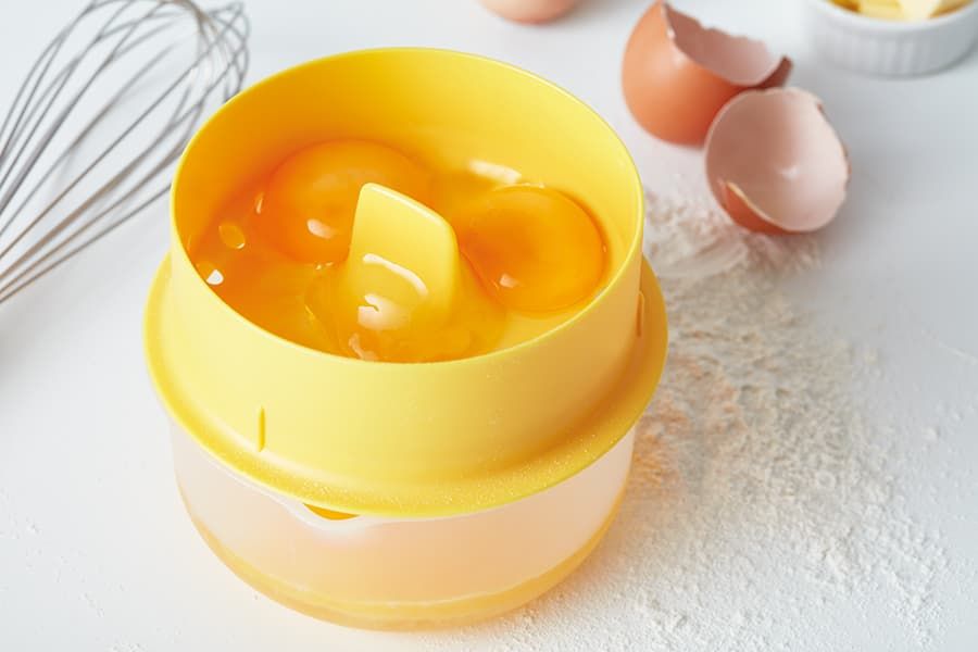 Разделитель белка и желтка JOSEPH JOSEPH YolkCatcher, Англия